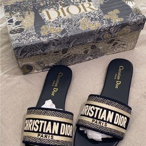 Christian Dior slides